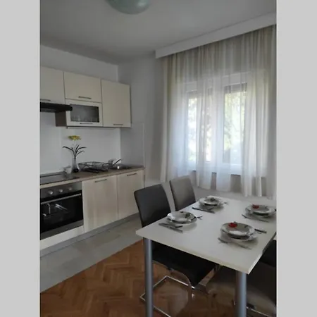 Belvedere **** Apartment Novi Vinodolski